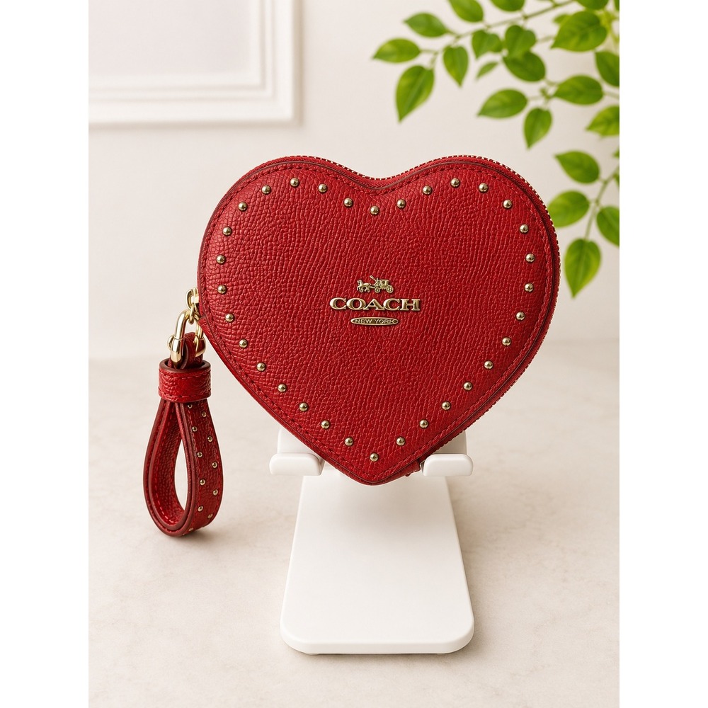 W255 Coach heart coin wallet
